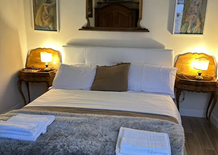 Apartament Lovely *